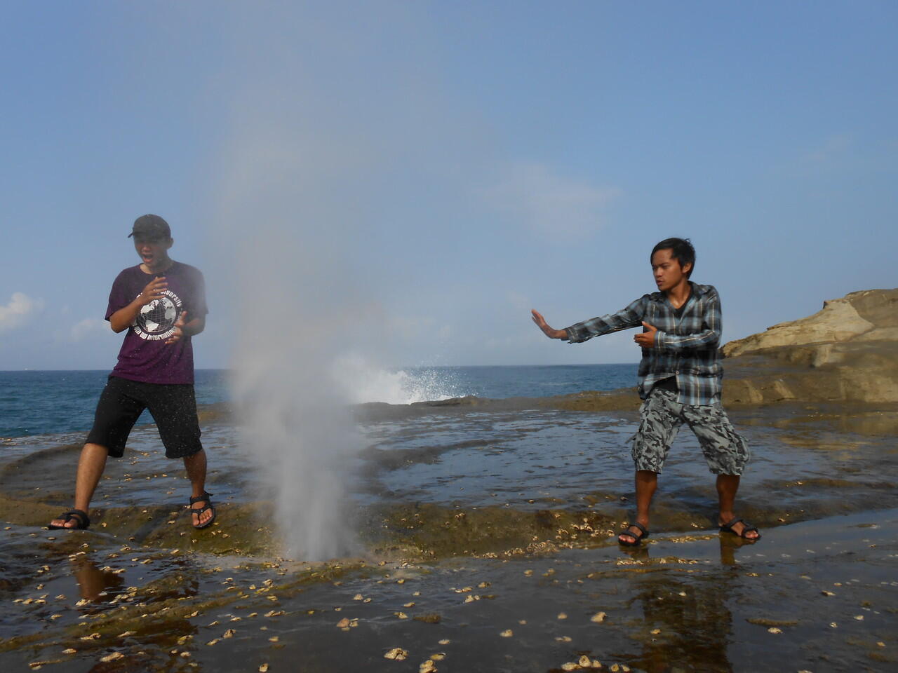 Pantai Klayar Jawa Timur