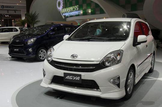 Toyota Agya - Persamaan Ane Dengan Toyota Agya