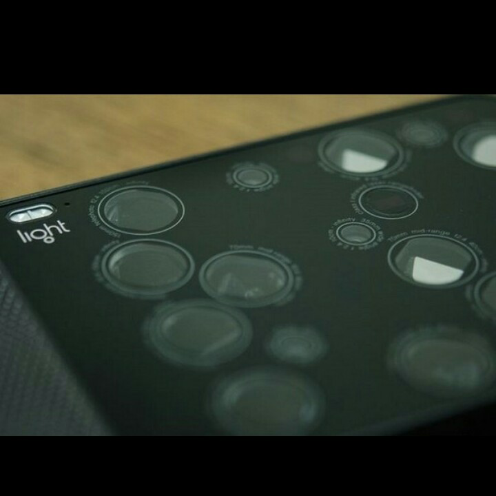 Canggih!!! kamera saku dengan 16 sensor kamera didalamnya
