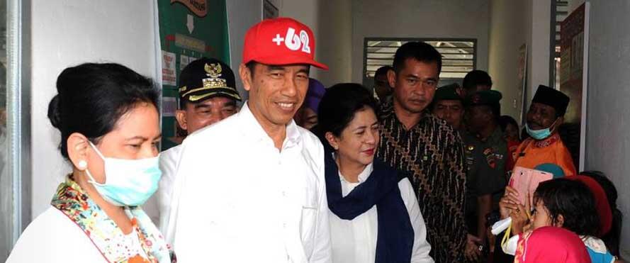 Ini Alasan Jokowi Kenakan Topi +62