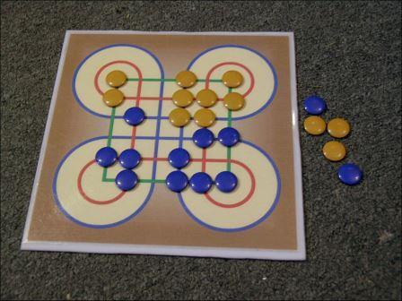 Surakarta, Board Game Asli Indonesia