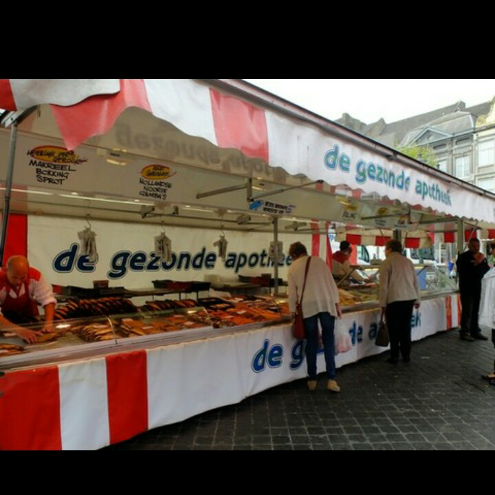 Kota ini punya pasar kaget setiap hari!!!