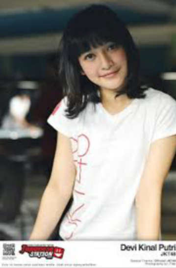 Presiden Jokowi Dibela Kinal &quot;JKT48&quot; soal Kabut Asap..