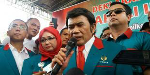 H. Rhoma Irama ingin Partainya Raih Kejayaan dengan Cinta !!