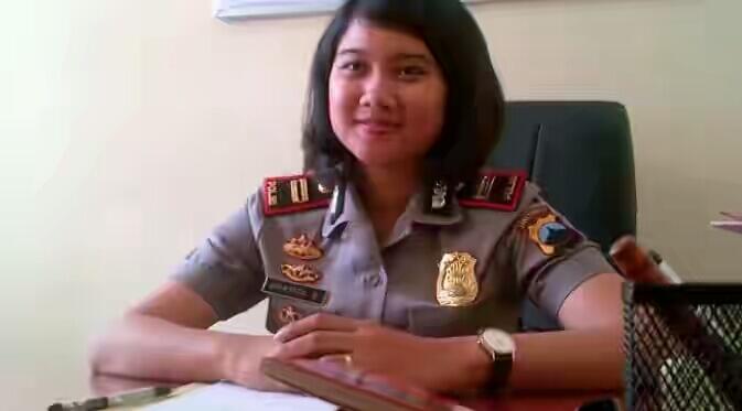 &#91;wow&#93;Polwan Ini Jadi Kapolsek Termuda di Jawa