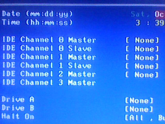 HELP! : HDD aku ga kebaca di bios, solusinya mastah /.