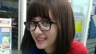 Mengapa Gadis Cantik Banyak Dicari Netizen?