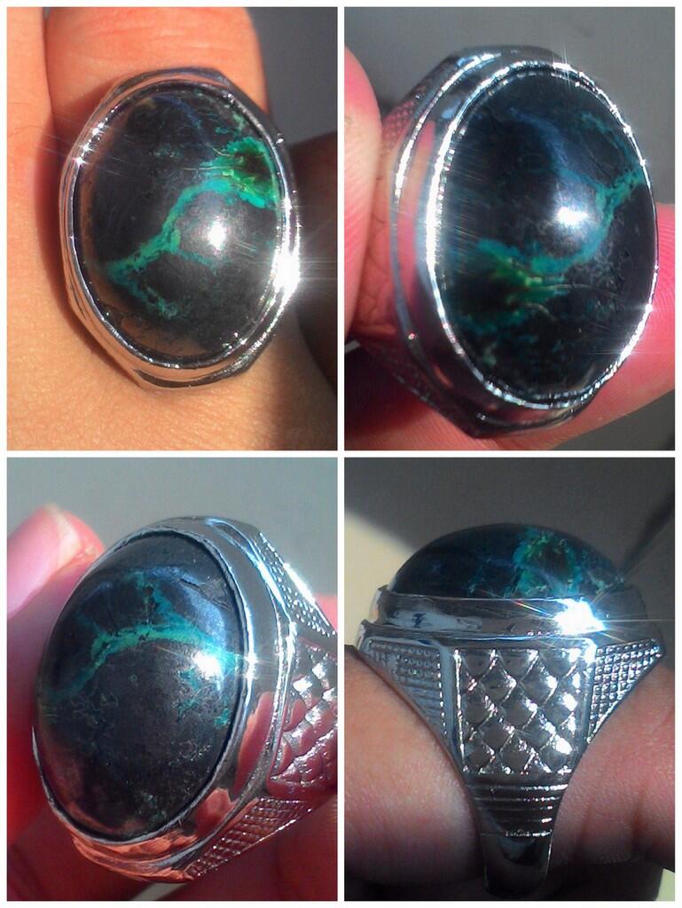 LELANG BATU NASDUKPAGI: CUMA SEHARIAN, BACAN, RED BARON, GIOK, YAMAN, SAPHIRE