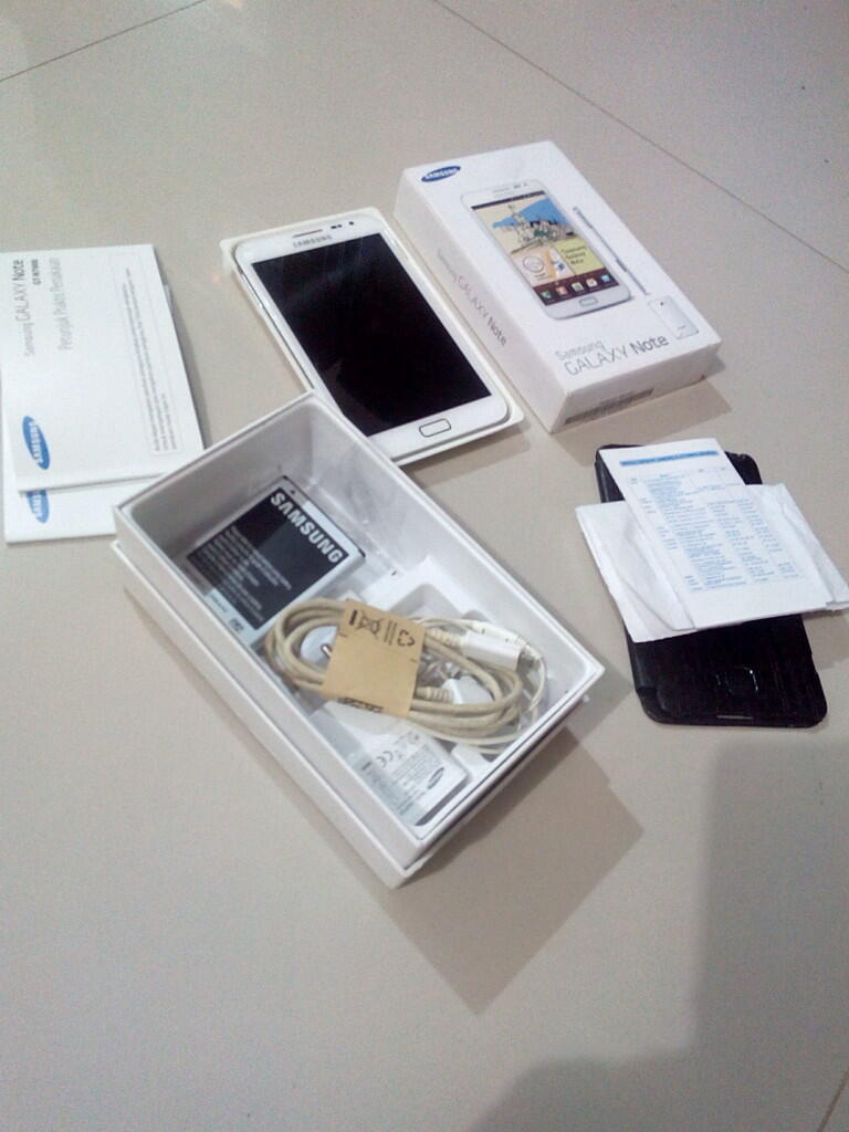 iPhone 5s 32GB FU silver ex int'l not refurbish/rekondisi. lengkap murah