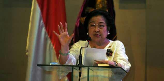 20 Oktober 2015 07:38Sejak kapan Megawati akrab dengan Korut, bisa jadi juru damai?