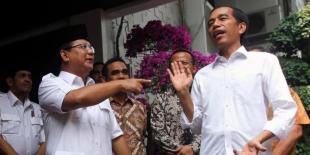 Survei Poltracking : Elektabilitas Jokowi Merosot di Bawah Prabowo !!