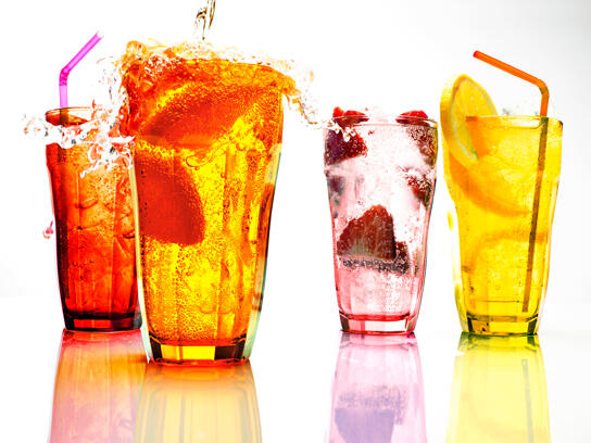 Untuk tahu foto-foto ini, mungkin kudu liat lebih dari sekali.