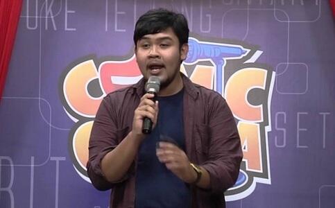 Para Komika peserta SUCI (Stand-up Comedy Indonesia) yang lucu abiss!!