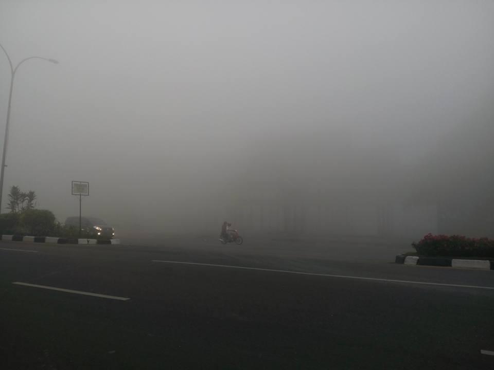 Kabut asap pekanbaru tambah parah gan
