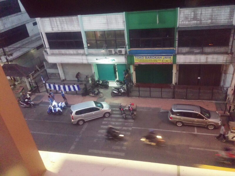 Kelakuan pengendara motor di bandung. Kudu di berantas biar bandung tambah rapu
