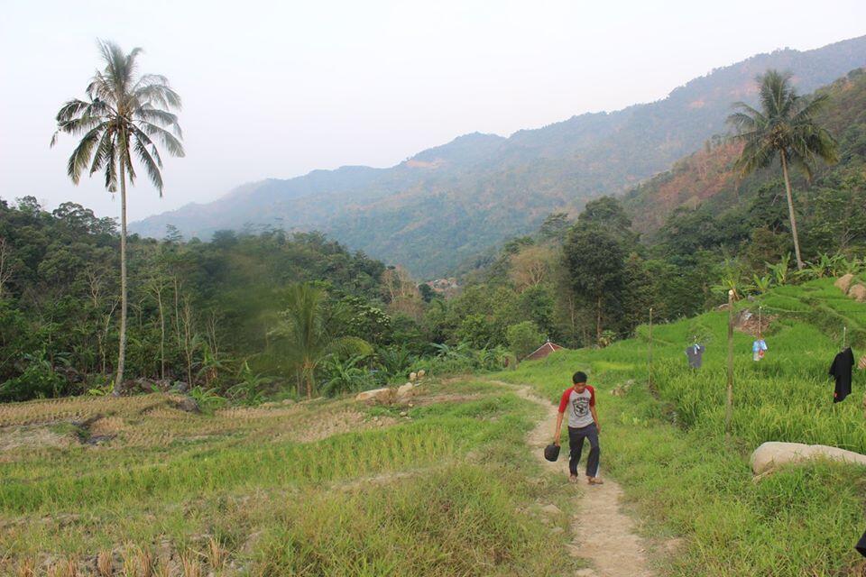 CATPER Menapaki Mistisnya Gunung/Bukit Sanggabuana Karawang