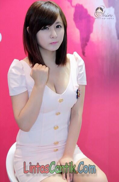 20 Foto-Foto Cewek Cantik Favorit Versi Ane (17+- :v )