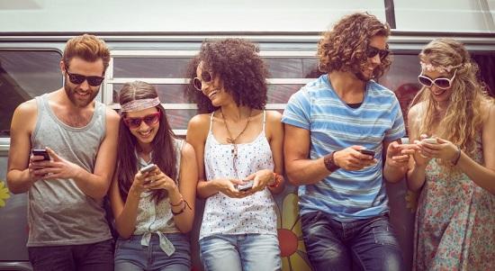 11 Hal Yang Agan Rindukan Saat Hidup belum Ada Internet dan Smartphone
