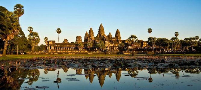 10 Bangunan Terbesar Bersejarah Yang Masih Awet Hingga Kini