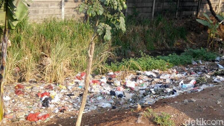 Jijay! Depok DARURAT SAMPAH SUNGAI