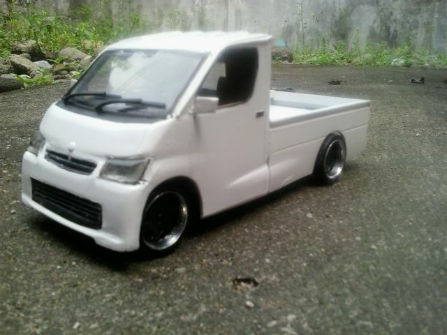 Yang bisa bikin custom diecast | masuk gan.