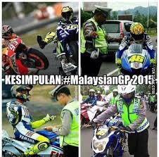Insiden Rossi Vs Marquez Dinikmati Aja, Gan !