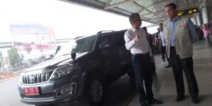 Dua Momen Unik Warnai "Blusukan" Anies Baswedan di Palembang..