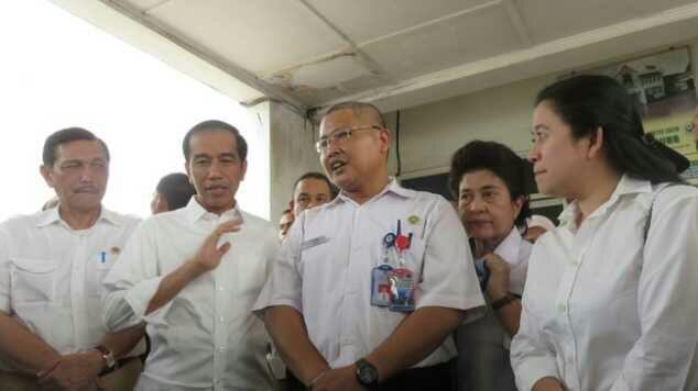 Saat Puan Minta Maaf ke Jokowi karena Telat Tiba di Sumsel