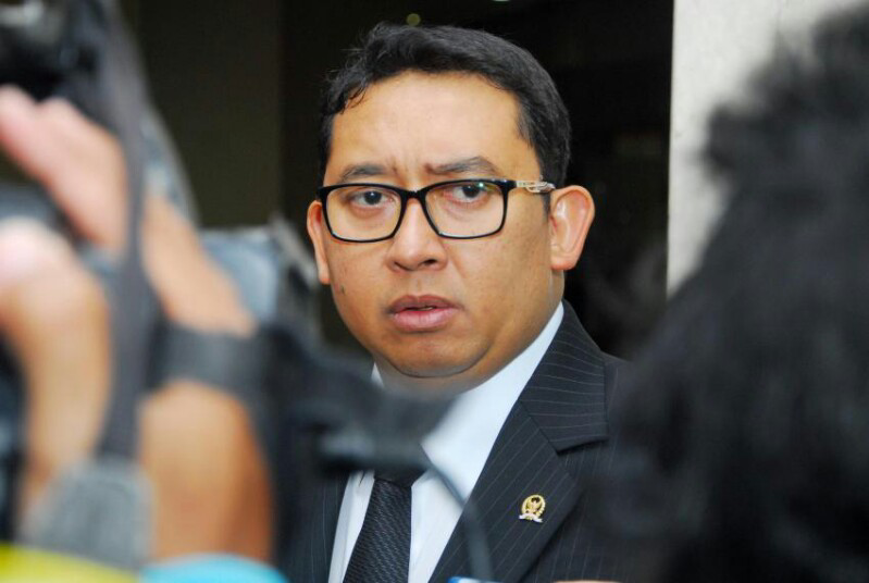 Masuk TPP, Fadli Zon : Ngawur, indonesia Bakal DiGILAS Negara Lain !!