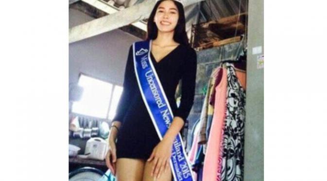 Foto-foto Miss Thailand di Rumah Ibunya yang Pemulung