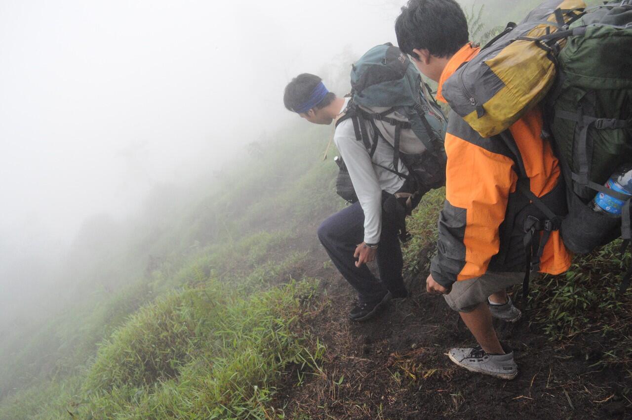 GUNUNG SIKUNDI DIENG