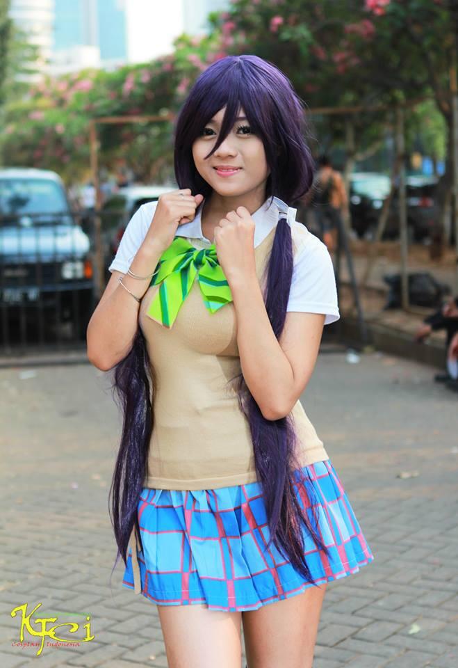 Kenalan sama cosplayer seksi