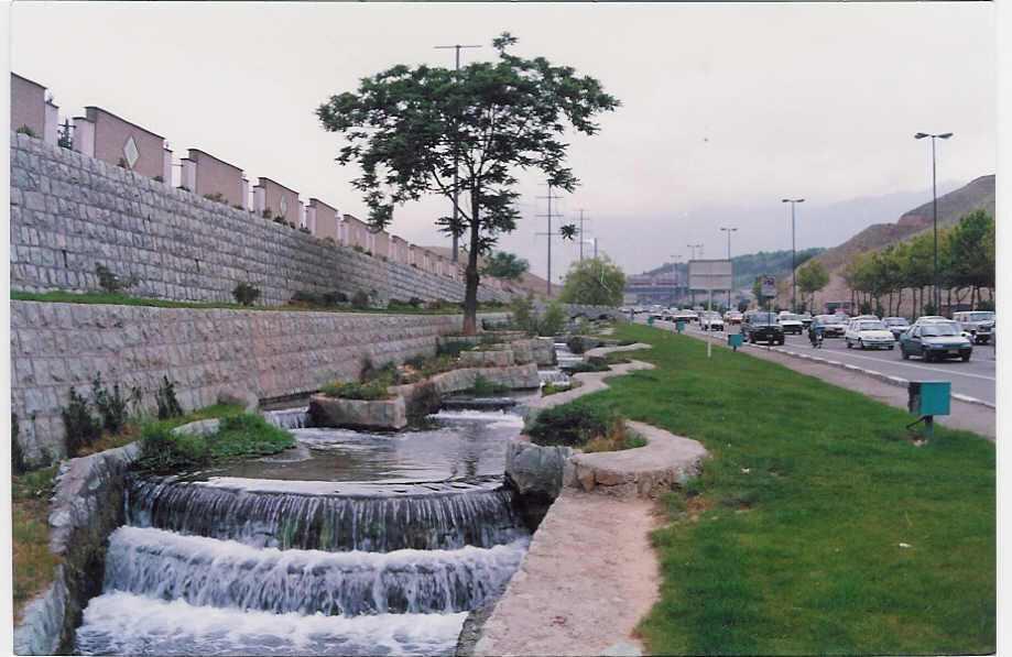 &#91;Traveling Iran&#93;Seribu Taman di Kota Teheran