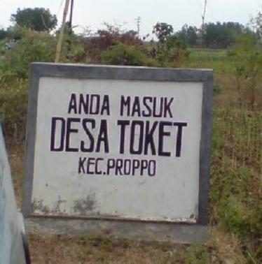 (buka-bukaan) artis TM lebih suka memakai pakaian model ini !!