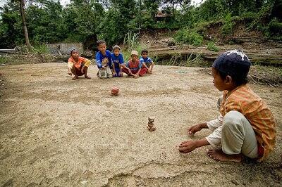 10 kenangan permainan tradisional masa kecil yang mengasikan