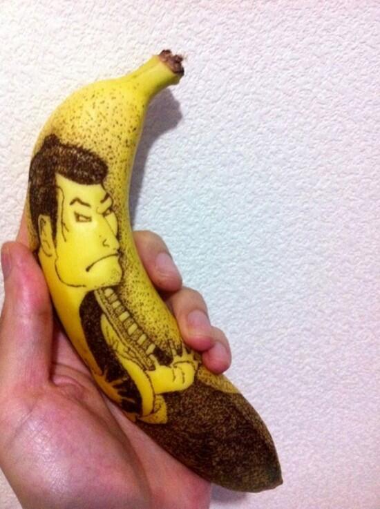 Ingin Punya Tato Tapi Takut Efek Sampingnya? Tato Aja di Pisang