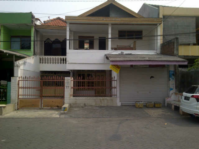 Disewakan rumah dekat jln Mayjend Sungkono dan UWKS