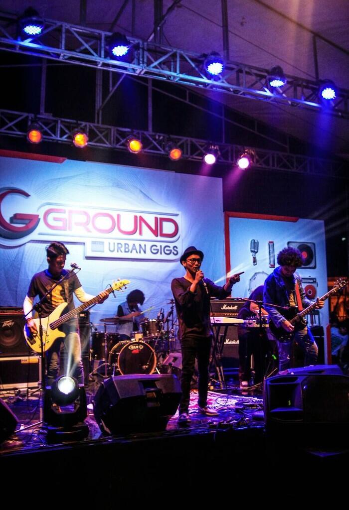 warning band modren rock gan salut