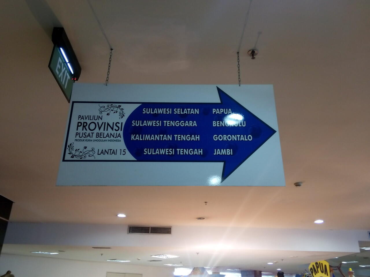 UKM Gallery SMESCO, Tempat Belanja Pernak-Pernik Dari Seluruh Indonesia
