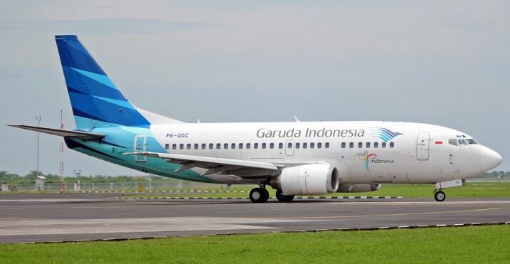 GARUDA INDONESIA RAIH WORLD'S BEST ECONOMY CLASS AIRLINES!!