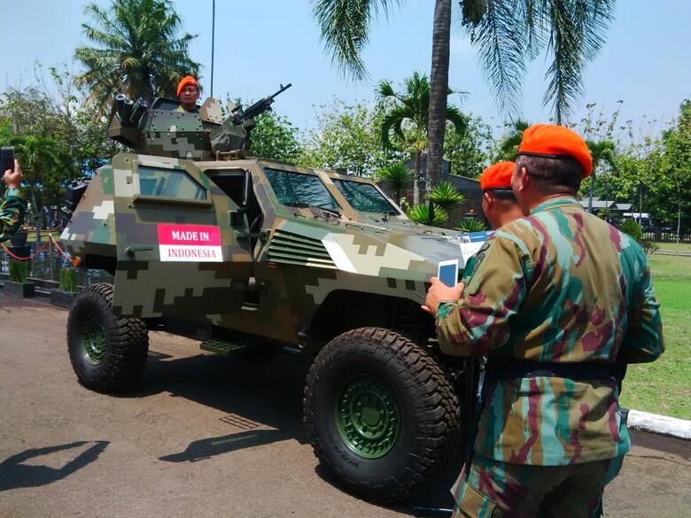 Paskhas TNI-AU Akan Beli Kendaraan Tempur P2-Commando PT SSE &amp; Pindad Anoa