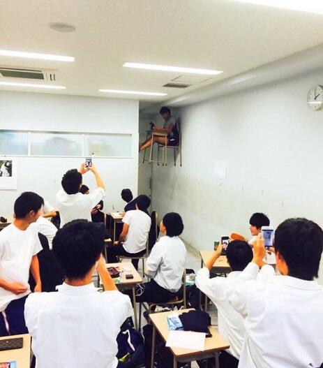 Jepang: Murid Gokil - How he did it??