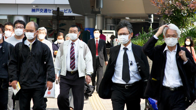 Cuma di Jepang, Masker Flu Bisa Jadi Produk Fashion, Sekaligus Mempercantik Wajahmu 