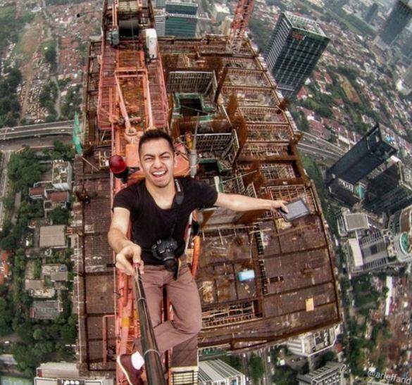 Kumpulan Foto Selfie Paling Fenomenal &amp; Bikin Geger di Indonesia
