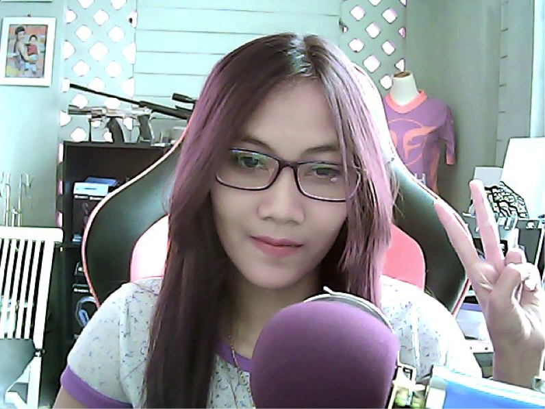 Gak Cuman Cantik, Mereka Juga Jago Maen Game – Bahagia Rasanya Punya Pacar Mereka