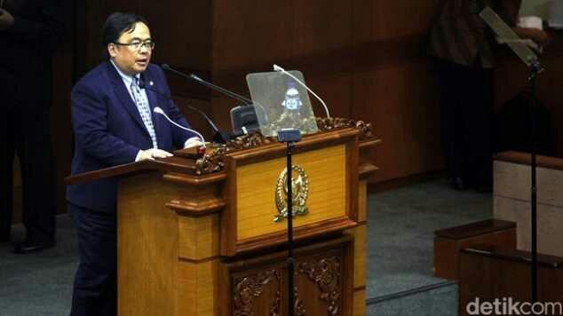 Malam-malam Ke Istana, Menkeu Ikut Pertemuan Jokowi dan Parpol Pendukung?
