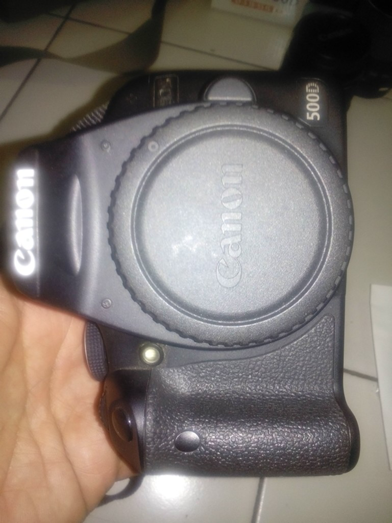 kamera DSLR Canon Eos 500 D kit