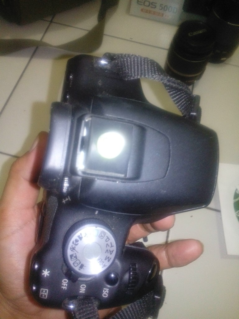 kamera DSLR Canon Eos 500 D kit