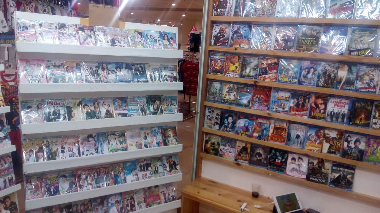 over kontrak toko dvd dibantu y agan2