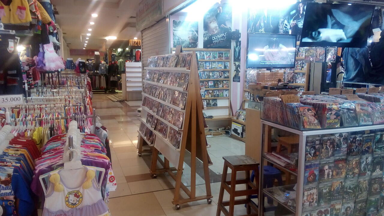 over kontrak toko dvd dibantu y agan2